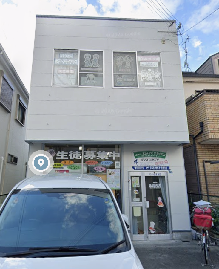 スタジオ BLACK DUCKS 正面玄関